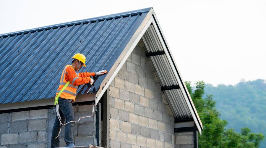 Expert Emergency Roof Repairs services in Dry Prong, LA